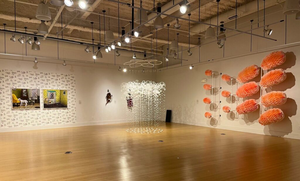 SUSPENDED INTER-SPACES